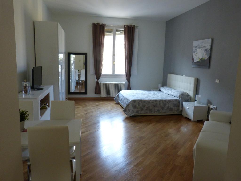 Апартаменти Residenza Piazza Santo Stefano Болонья Екстер'єр фото